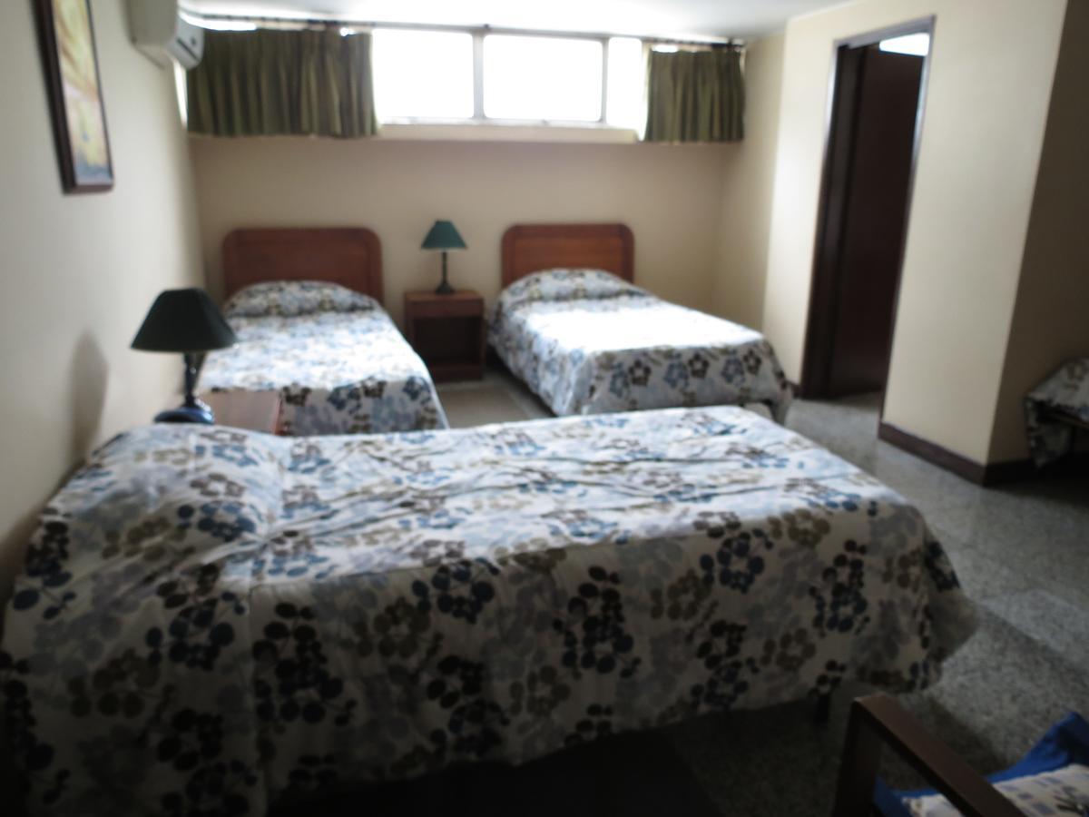Hotel Del Oeste Cali Esterno foto